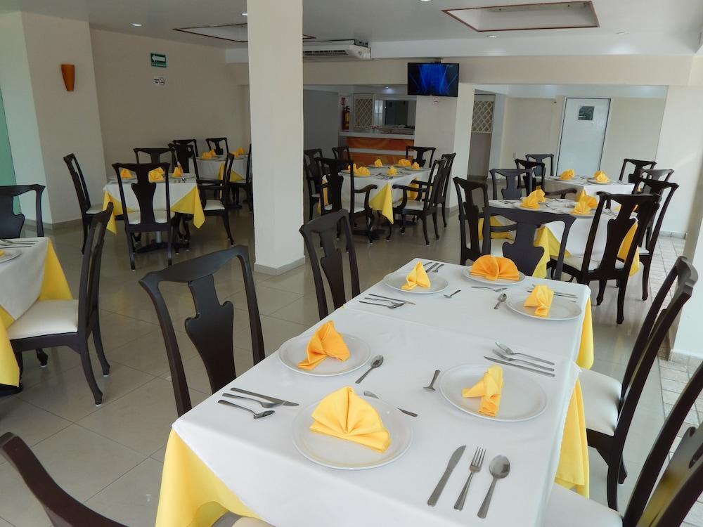 Hotel Gran Minatitlan Plaza Exterior photo