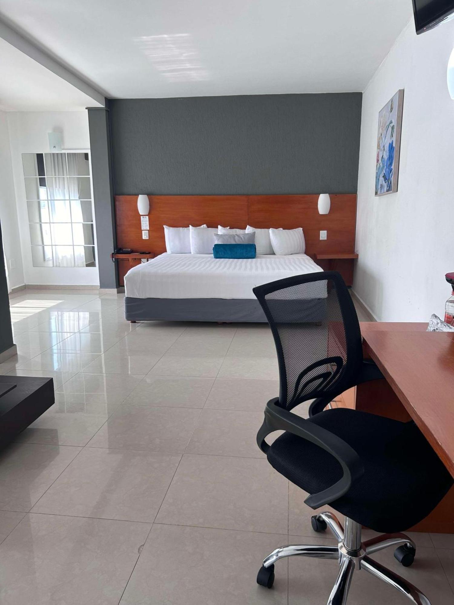Hotel Gran Minatitlan Plaza Exterior photo
