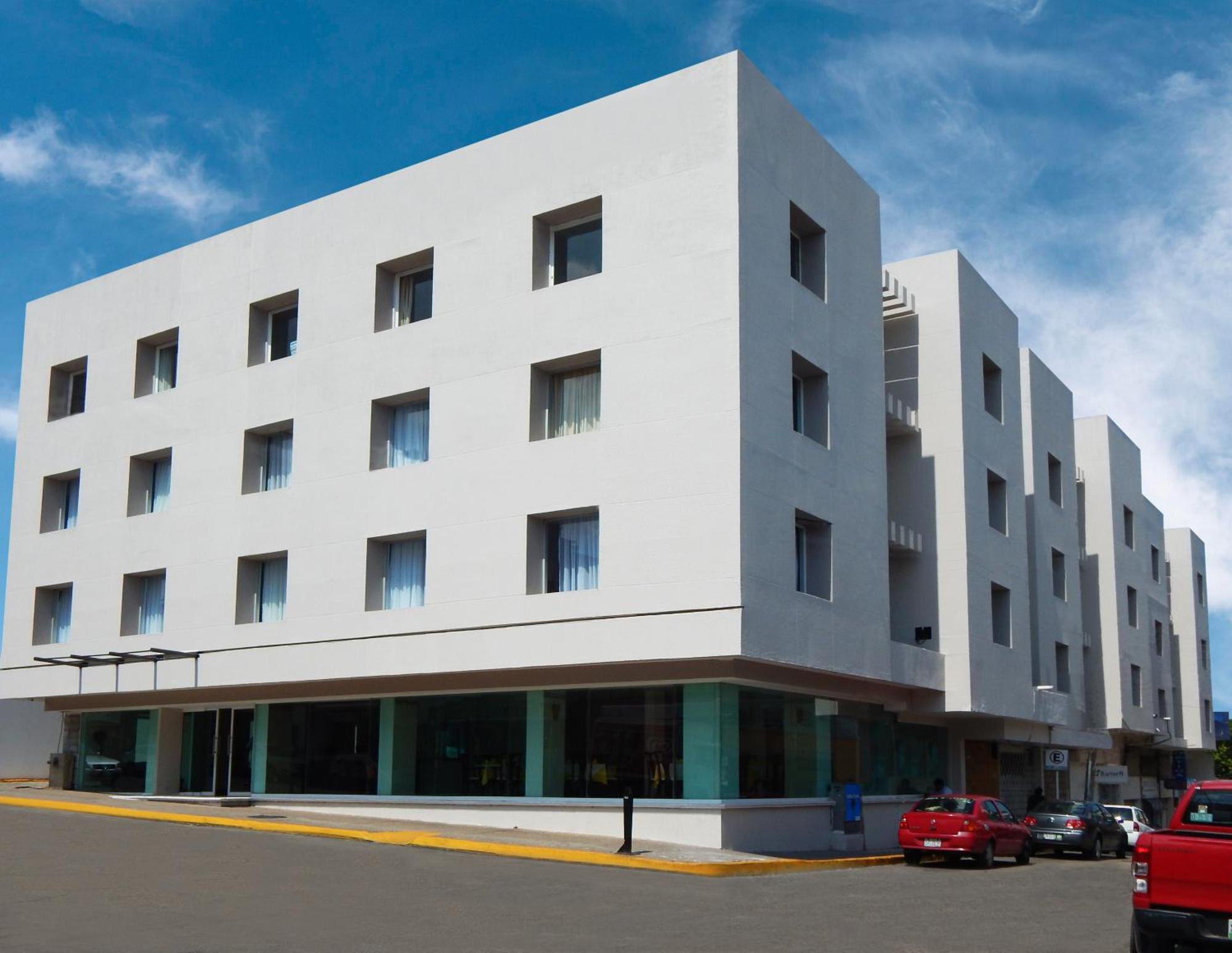 Hotel Gran Minatitlan Plaza Exterior photo